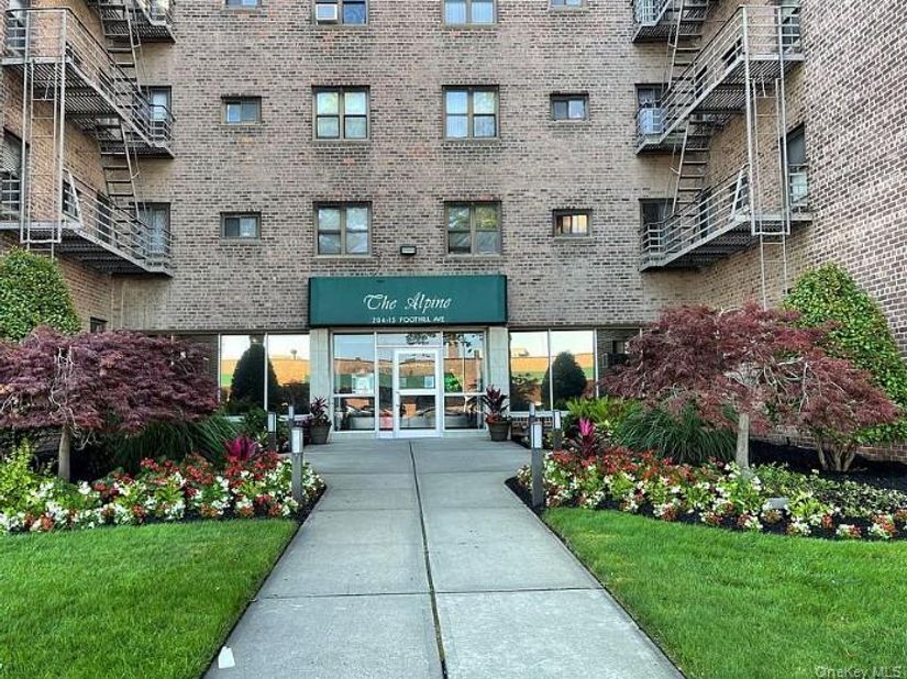 204-15 Foothill Avenue A34, Hollis NY 11423