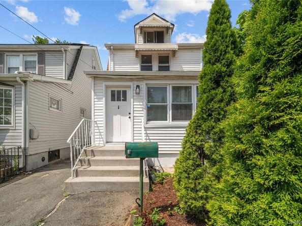 11422 212th Street, Cambria Heights NY 11411