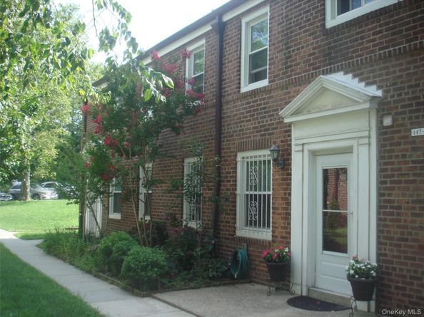 147-47 Charter Road 22 B, Briarwood NY 11435