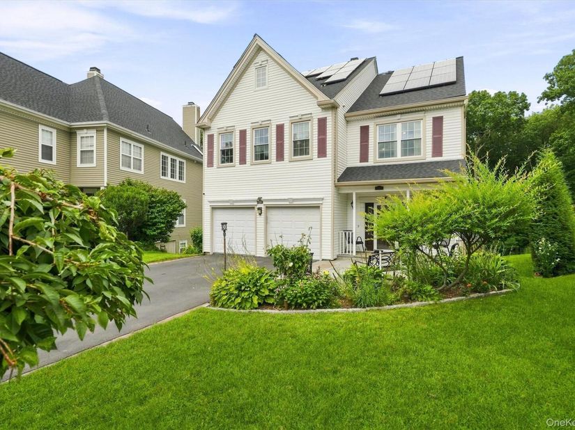 26 Scofield Court, Peekskill NY 10566