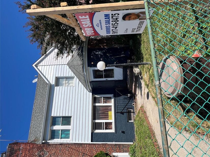 113-21 204th Street, Jamaica NY 11412
