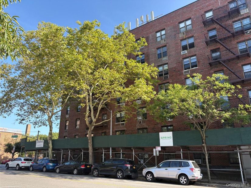 152-72 Melbourne Avenue 1D, Flushing NY 11367