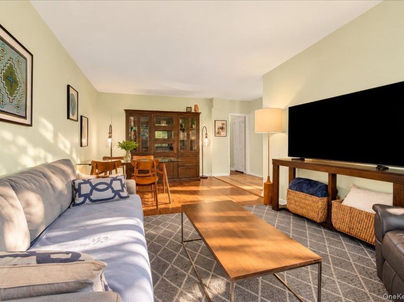 5 Rockledge Road 2A, Hartsdale NY 10530
