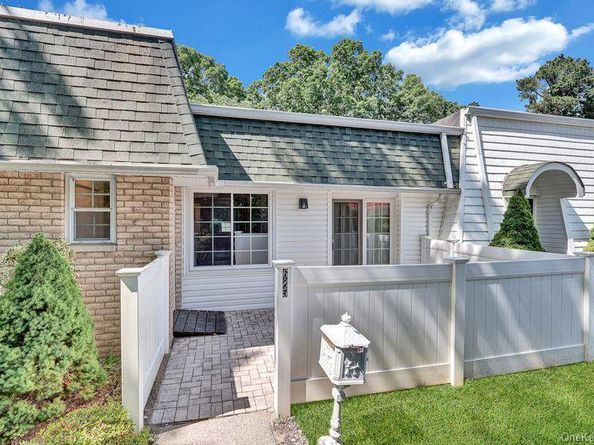 685 Blue Ridge Road, Medford NY 11763