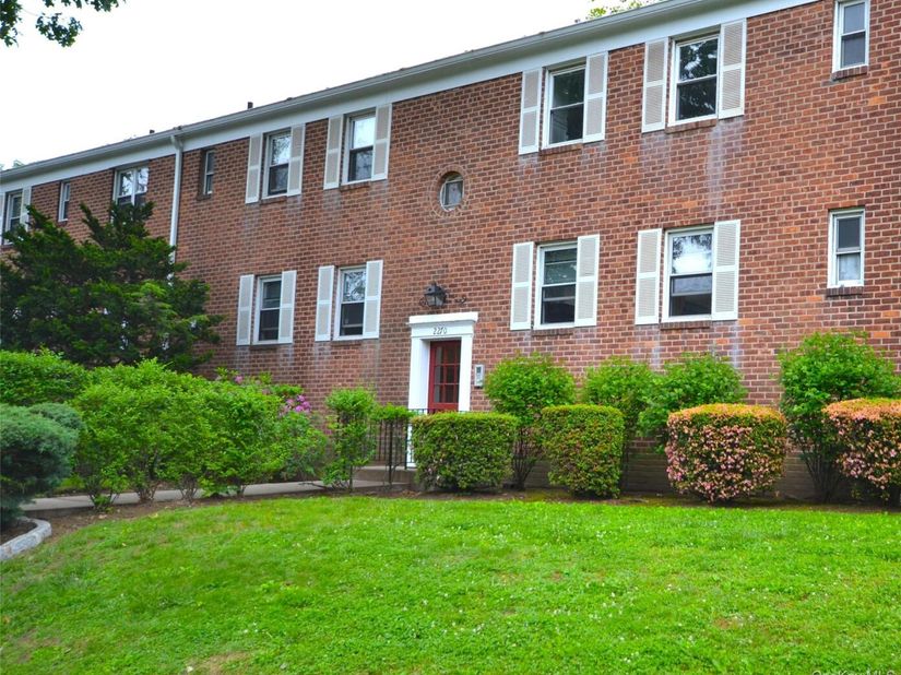 2270 Palmer Avenue 5J, New Rochelle NY 10801