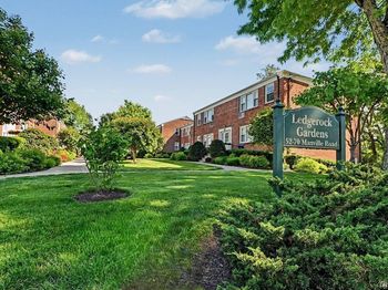 60 Manville Road