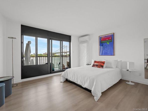 25-40 shore Boulevard, Astoria NY 11020