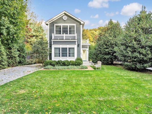 188 S Country Road, Remsenburg NY 11960