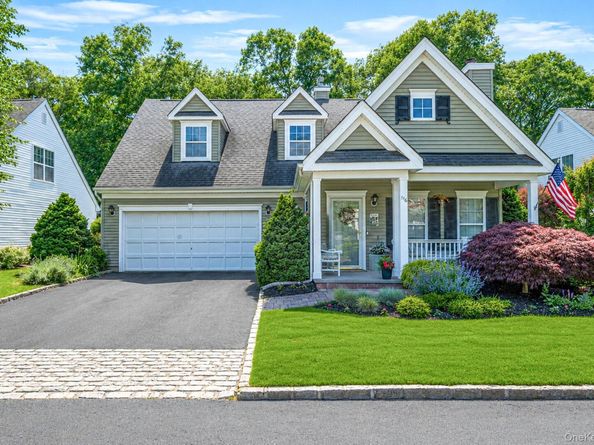 116 Golden Spruce Drive, Calverton NY 11933