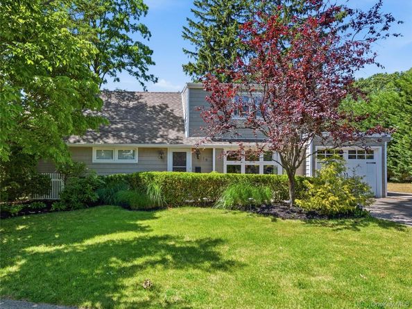 19 Radcliff Avenue, Port Washington NY 11050
