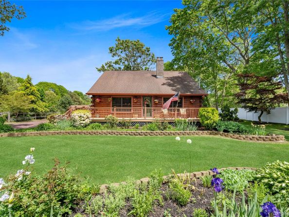 355 Woodland Avenue, Manorville NY 11949