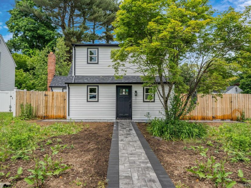 295 Cuba Hill Road, Huntington NY 11743