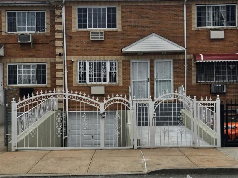 12408 94th Avenue, Richmond Hill NY 11419