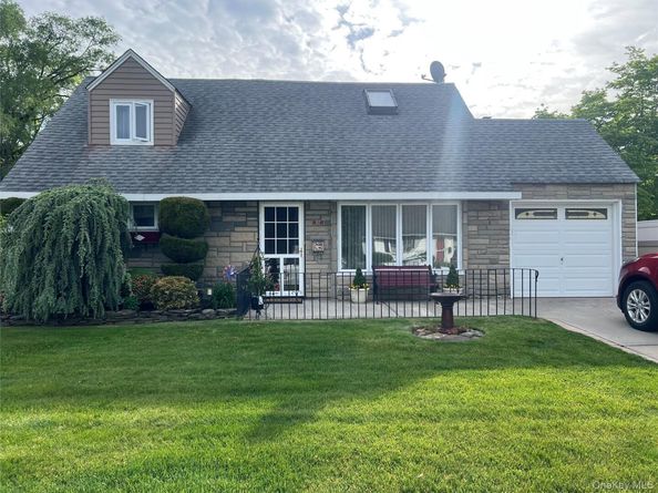 317 Herbert Place, Bethpage NY 11714