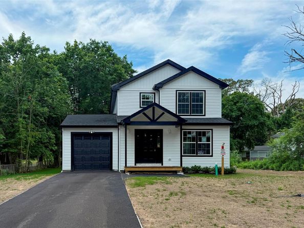 N / C Blue Point Road, Farmingville NY 11738