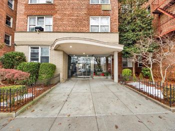 4295 Webster