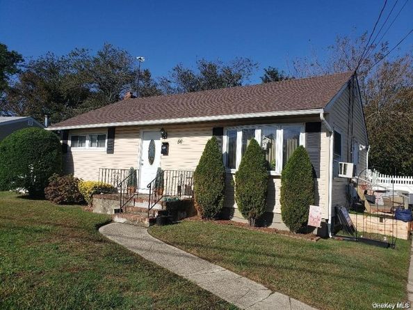 56 Benjoe Drive, Amityville NY 11701
