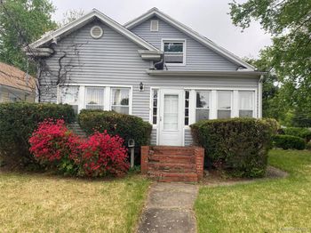 32 Rosemont Boulevard