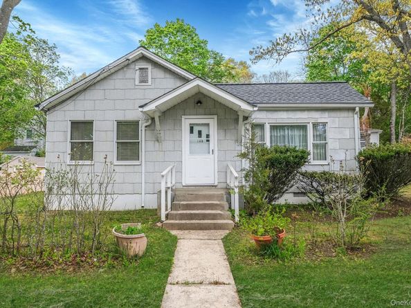 145 Locust Drive, Rocky Point NY 11778