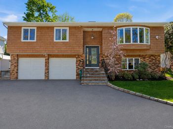 3 Cottage Grove Avenue