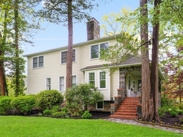 225 Rockingstone Avenue, Larchmont NY 10538