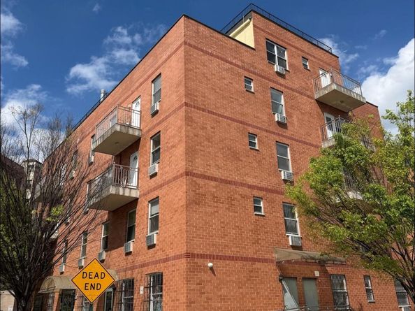 7177 159th Street 3D, Fresh Meadows NY 11365
