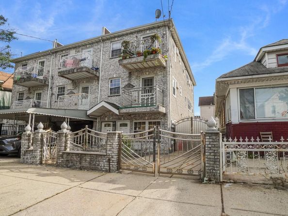 12706 97th Avenue, Richmond Hill NY 11419