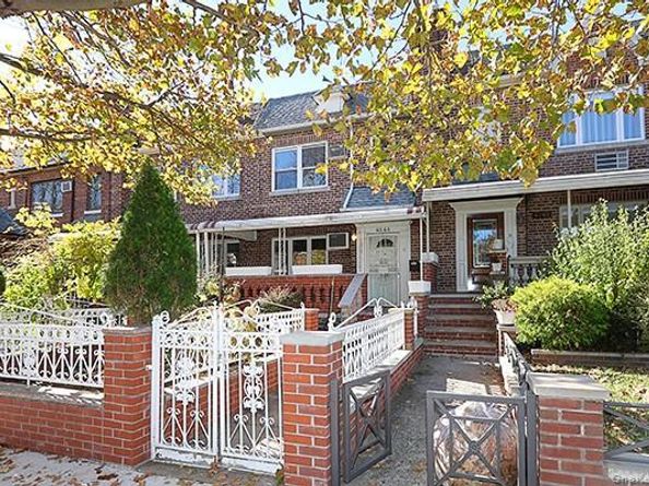 6364 78th Street, Middle Village NY 11379