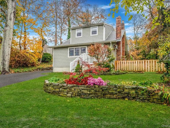 291 Terry Road, Smithtown NY 11787