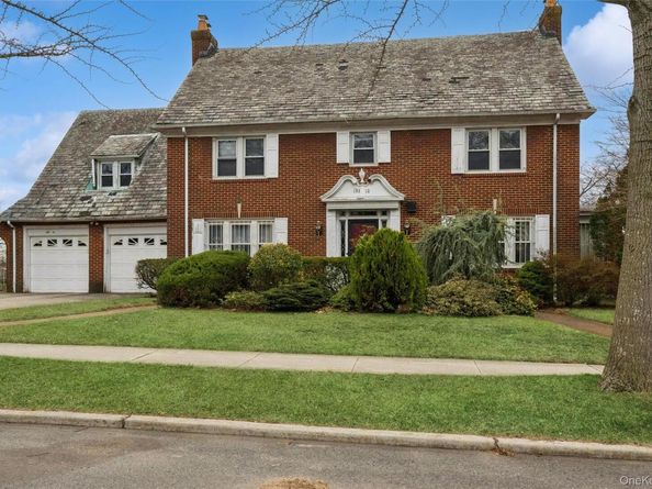 193-12 Foothill Avenue, Holliswood NY 11423