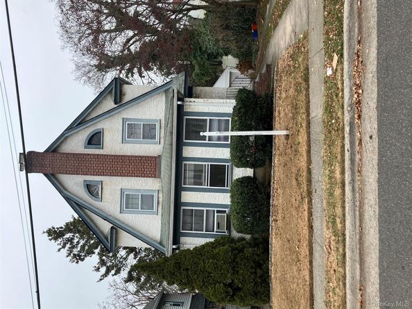 4627 Jayson Avenue, Great Neck NY 11020