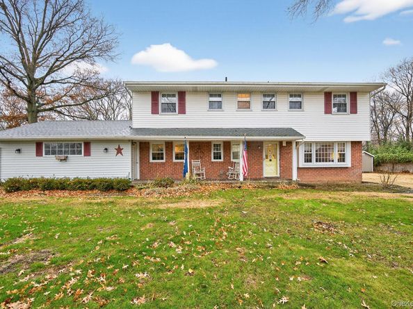 1 Tracy Drive, Huntington NY 11743