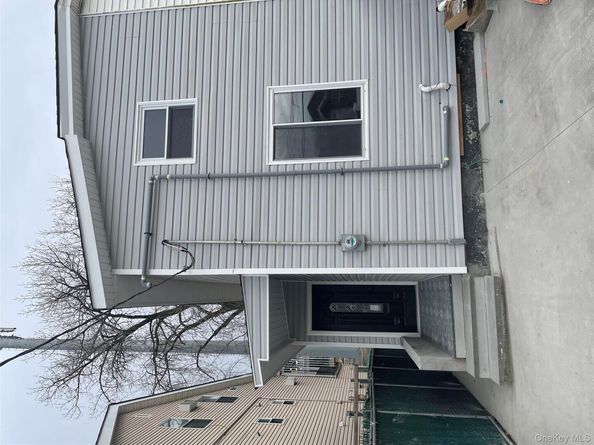 10481 165th Street, Jamaica NY 11433