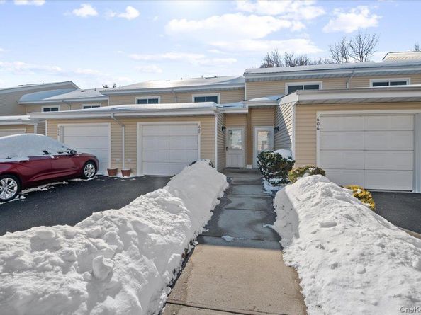 2355 Pershing Boulevard 607, Baldwin NY 11510