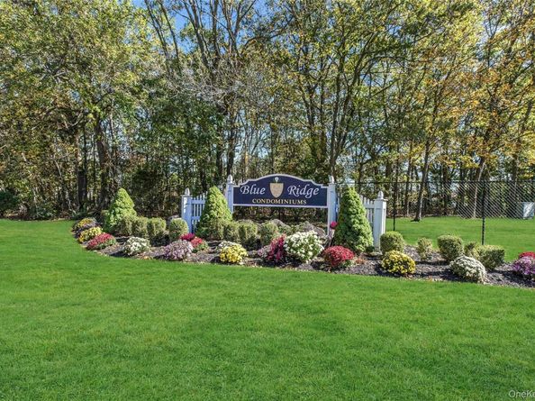 634 W End Drive, Medford NY 11763