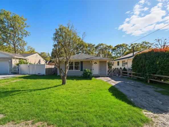 180 Main Avenue, Mastic NY 11950