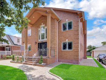 8220 250th Street