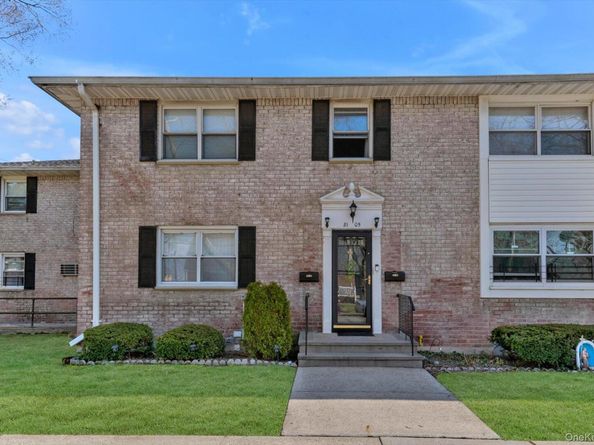 8105 268th Street 228A, New Hyde Park NY 11040