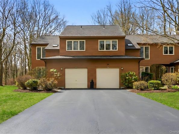 304 Beechwood Lane, Yorktown Heights NY 10598