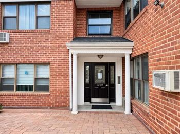 1203 E Broadway E Broadway