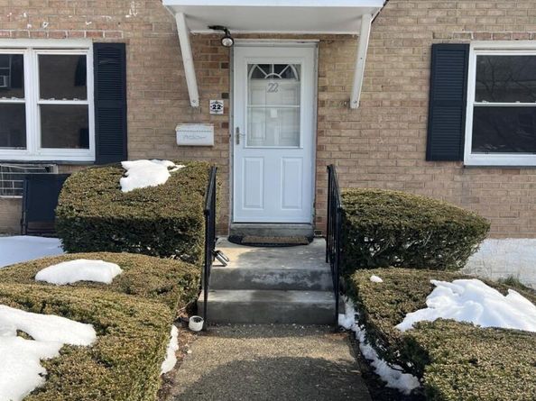 130 Glenwood Avenue 22, Yonkers NY 10703