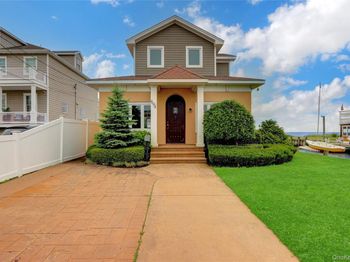 894 Bay 9th Street