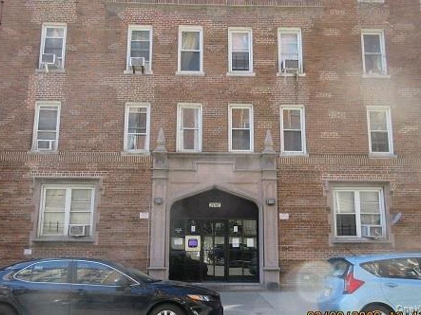 2081 Cruger Avenue 4 O, Bronx NY 10462