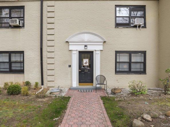 33 Manchester Road 2R, Eastchester NY 10709