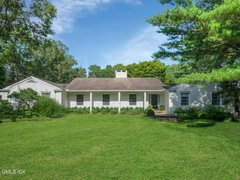 9 Old Forge Road