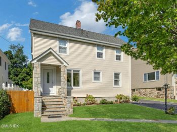 17 Thornhill Road