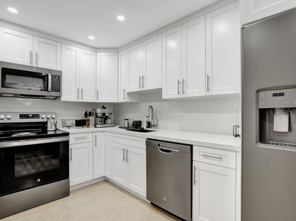 10777 W Sample Road 505, Coral Springs FL 33065