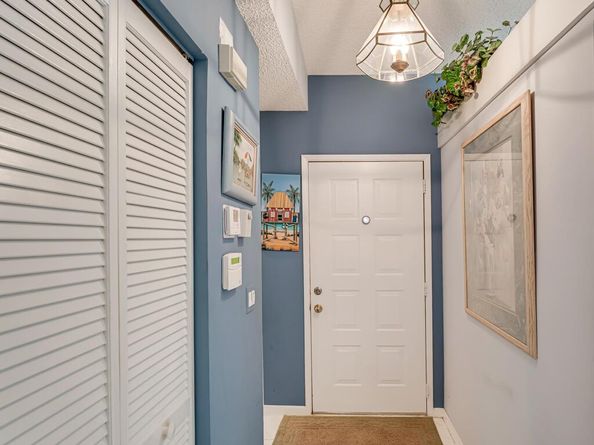 6459 Mill Pointe Circle, Delray Beach FL 33484