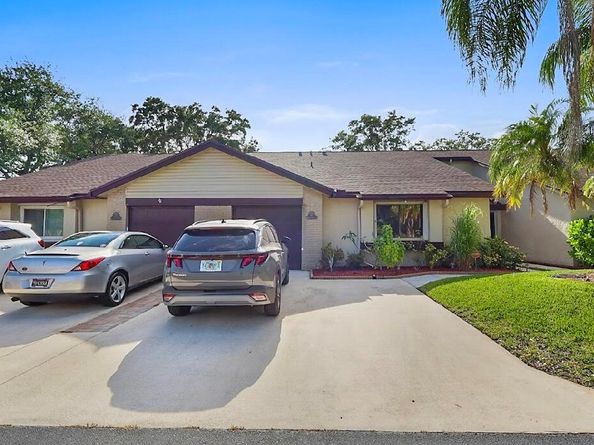 151 Meander Circle, Royal Palm Beach FL 33411