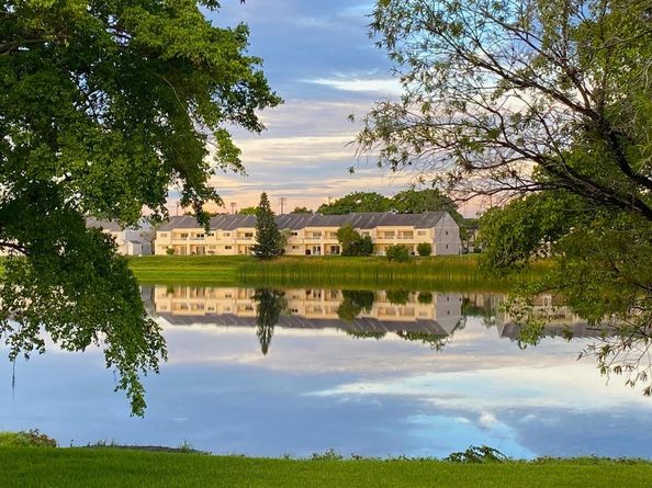 3457 NW 44th St 202, Oakland Park FL 33309